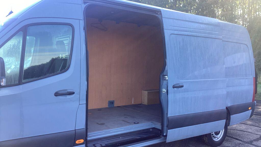 Mercedes-Benz Sprinter